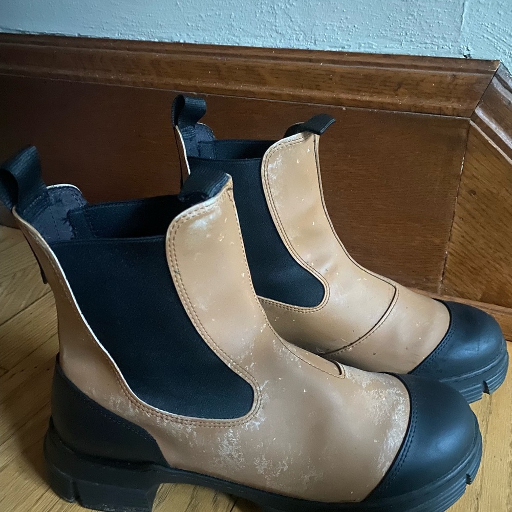 Ganni rain boots euro 40